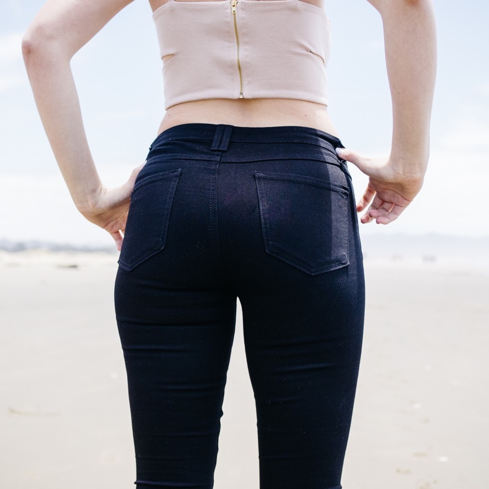 Black Jeans